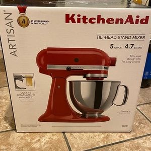 KitchenAid 5 quart mixer